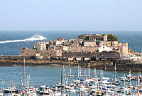 Castle Cornet und Hafen